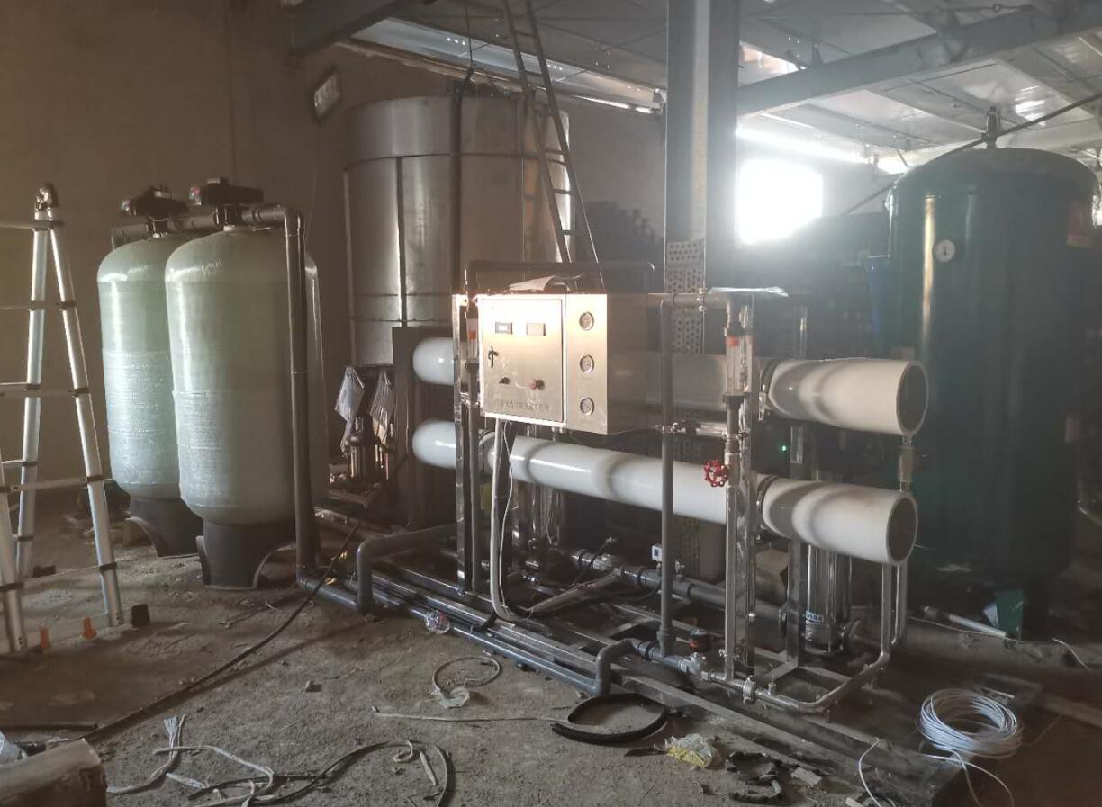 广西南宁南峰净水设备有限公司